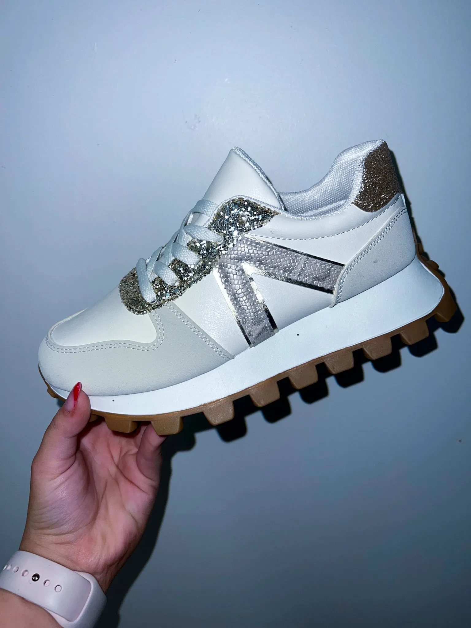 Arizona Neutral Platform Sneakers