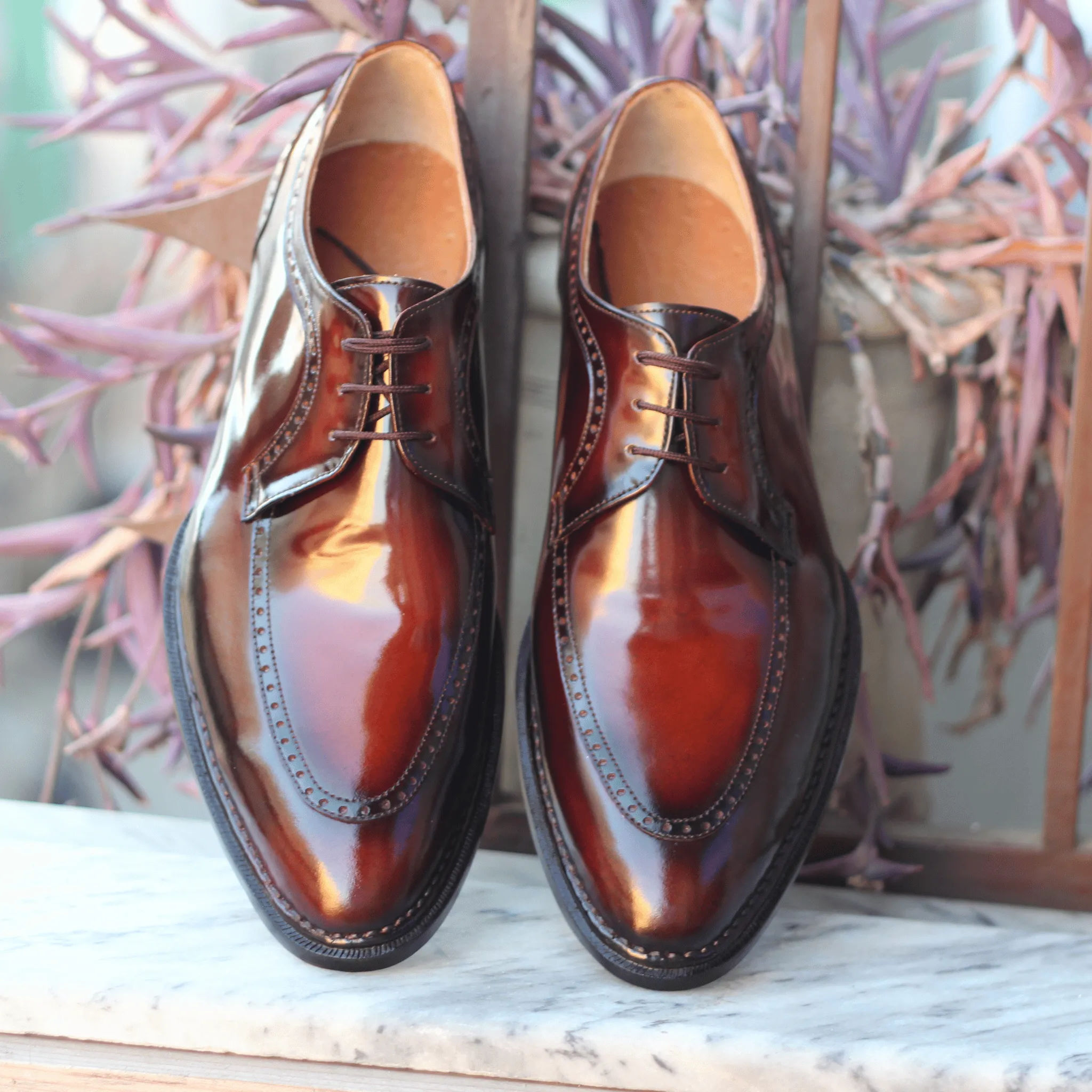 Brown Patent Leather Oxfords with Premium Craftsmanship – Tailored to Your Taste Artisan-Crafted Leather Oxford Shoes Your Impeccable Style Premium Leather Shoes Whole Cut Shoes, for Mens