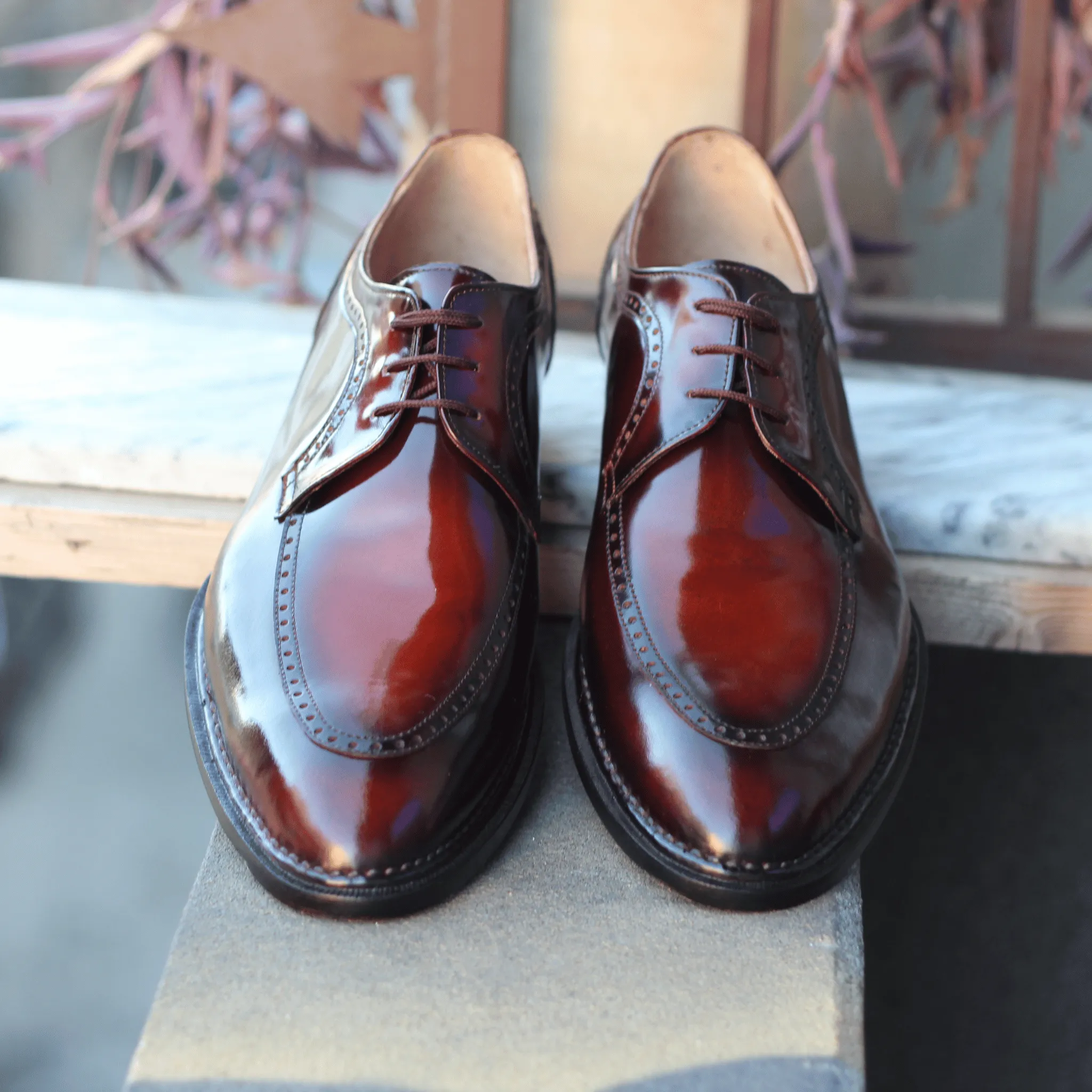 Brown Patent Leather Oxfords with Premium Craftsmanship – Tailored to Your Taste Artisan-Crafted Leather Oxford Shoes Your Impeccable Style Premium Leather Shoes Whole Cut Shoes, for Mens