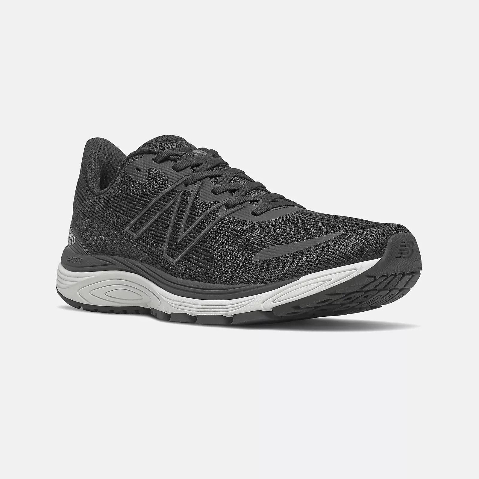 Men's Wide Fit New Balance MVYGOBK2 Vaygo Running Sneakers - Black