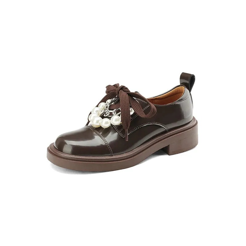 Women Cap Toe Lace Up Peal-embellishment Chunky Derby Shoes in Brown/White/Black